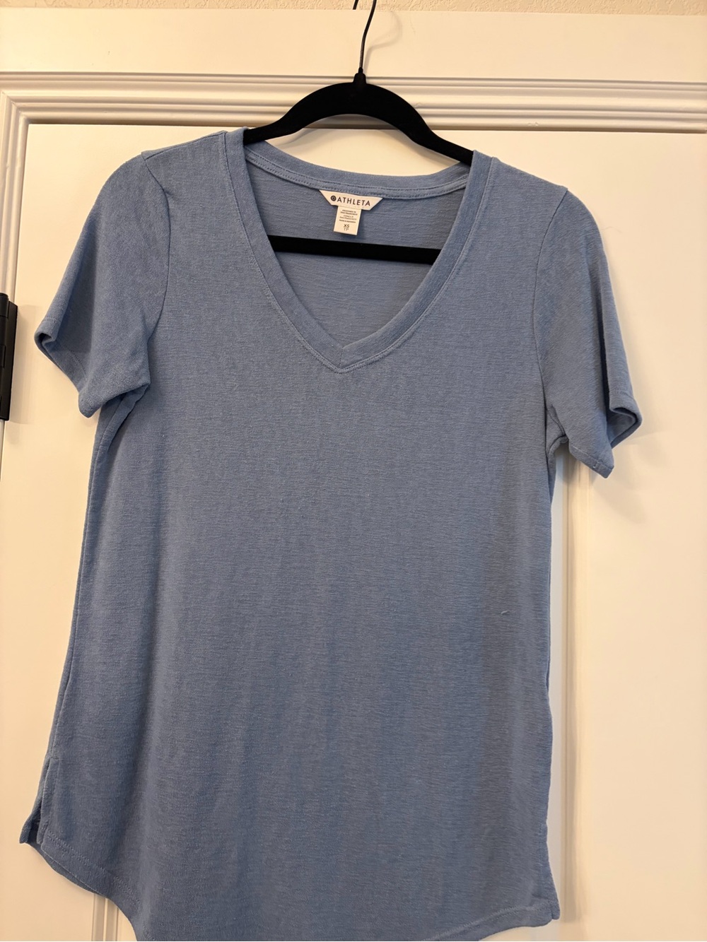 Athleta Sky Blue V-Neck Short Sleeve Tee